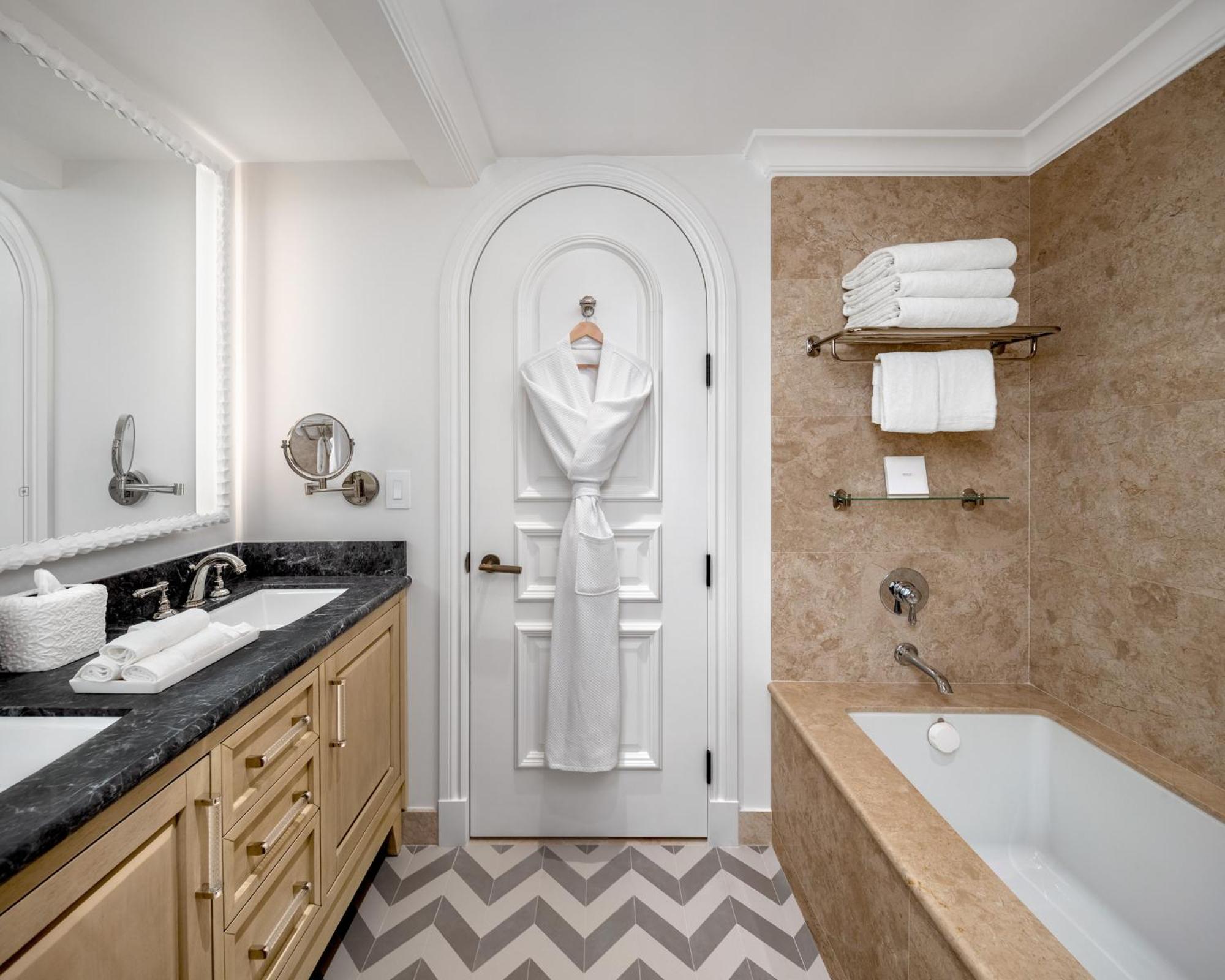 Palm House Hotel Palm Beach Extérieur photo
